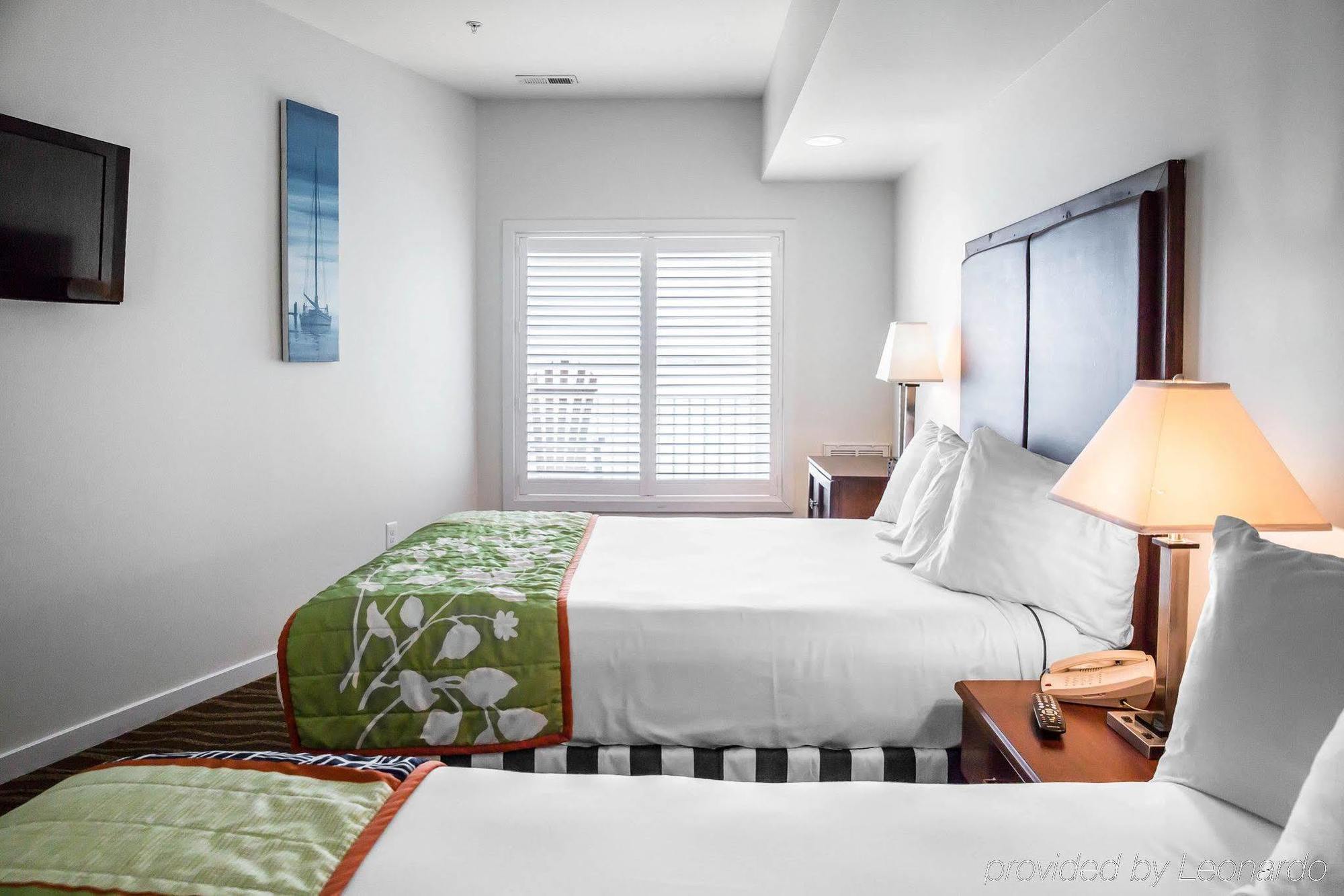Island Inn & Suites, Ascend Hotel Collection Piney Point Εξωτερικό φωτογραφία